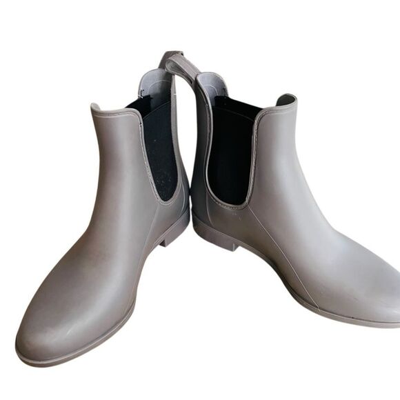 Capelli New York Matte Opaque, Elastic Gore, Back Pull Chelsea Body Rain Boot - Picture 4 of 10